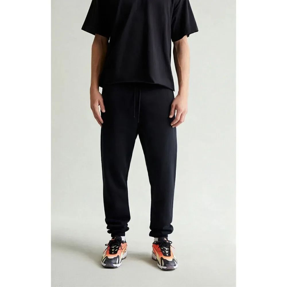PacSun Black Joggers Men’s/Women’s L | Fleece Lined Sweatpants Minimalist Pocket